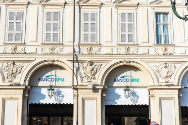 Torino, İtalya - 27 Kasım 2024: Banco BPM veya Banca Popolare di Milano 'nun Torino, Piedmont, İtalya' daki banka ofisi