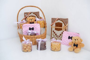 Arka plan olarak güzel bir hediye sepeti