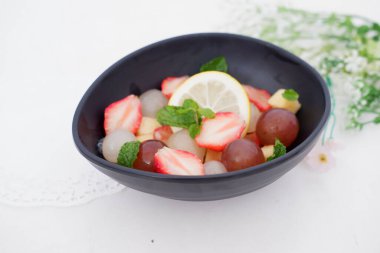 Arka plan olarak lezzetli meyve salatası