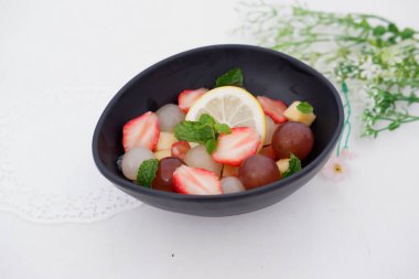 Arka plan olarak lezzetli meyve salatası