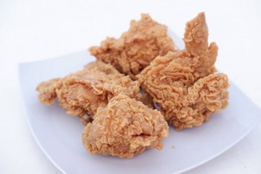 Arka plan olarak kızarmış tavuk.