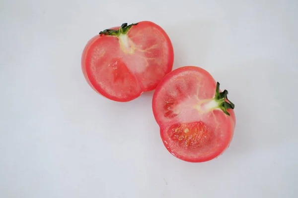 Pomodori Sfondo Bianco Fette Pomodori — Foto Stock