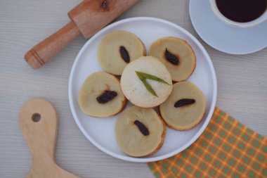 Lezzetli Kue lumpur Endonezya 'dan bir Mutfak Lezzeti