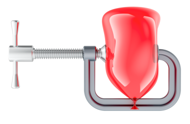 C klempli parti balonu. Stres, diyet veya baskı, konsept. Şeffaf arkaplanda 3B görüntüleme izole edildi