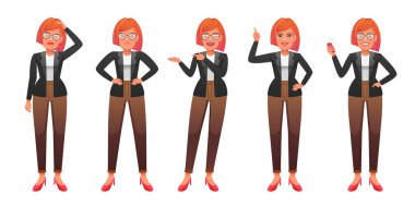 Genç, kızıl saçlı bir kadın elinde akıllı bir telefonla bir şey düşünüyor. Elleri bir şeye işaret ettiği için memnun değil. Güzel, ince, gözlüklü beyaz bir kız farklı pozlarda duruyor. Tam boy bir iş.