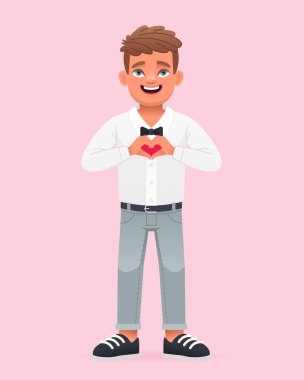 Aşık olan küçük çocuk avuçlarını kalp şeklinde katladı. Beyaz gömlekli, papyonlu güzel, mutlu bir okul çocuğu. Pembe arkaplanda vektör karikatür çizimi.