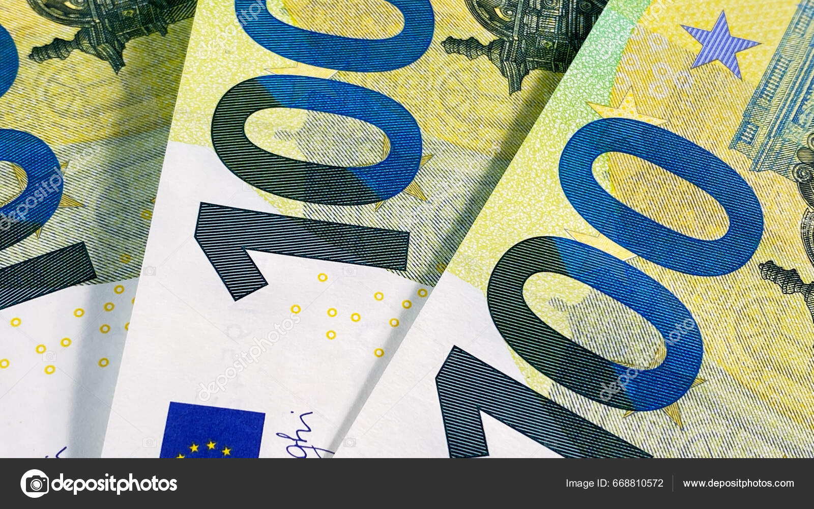 Single Currency European Union Three Hundred Euro Banknotes Close One —  Stock Editorial Photo © chekat #668810572, image size:1600x1000