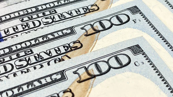 数百ドル札が閉鎖されている 100ドル札について アメリカの通貨 経済と金融 現金の紙幣 キャッシュドル紙幣 — ストック写真