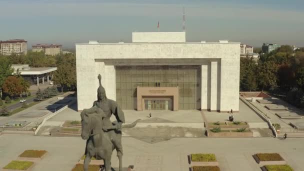 Luchtfoto Van Het Monument Van Held Manas Paard Grote Held — Stockvideo