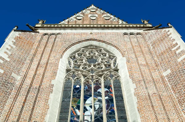 Kleurrijke Grote Etalage Van Een Historische Katholieke Kerk Brno Tsjechië — Stockfoto