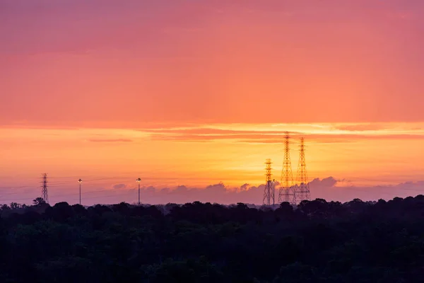 Vista Céu Vermelho Por Sol Com Torres Elétricas Cidade Jacksonville — Fotografia de Stock