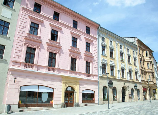 Prázdná Ulice Barevné Domy Starém Městě Olomouc Česká Republika — Stock fotografie