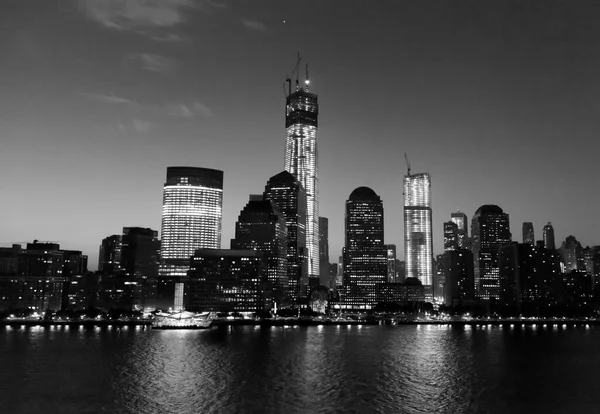 Vue Sur Lower Manhattan Skyline Hudson River Avec Des Reflets — Photo
