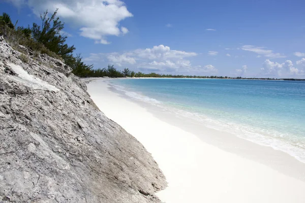 Half Moon Cay Turizm Adasındaki Bahamalar Boş Kumlu Plajın Manzarası — Stok fotoğraf