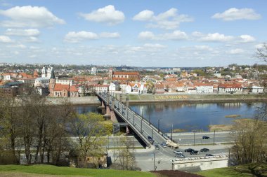 Neman Nehri üzerindeki köprüde 