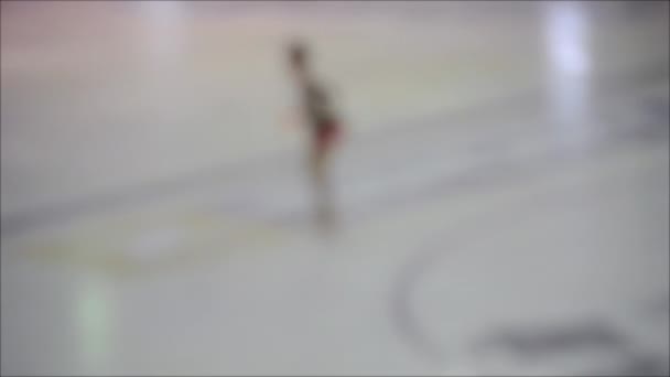 Eiskunstlauf Wettbewerb Für Kinder Wettbewerbe Eiskunstlauf Kinder Kinder Messen Sich — Stockvideo