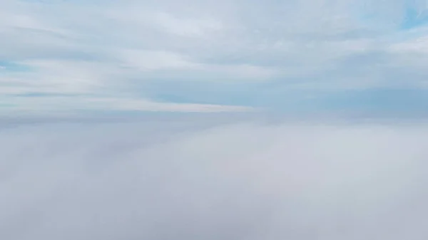 Égi Felhők Köd Légi Drón Kilátás Kék Fehér Felhők Kilátás — Stock Fotó