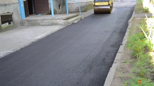 Bila Tserkva Ucrania Junio 2020 Pavimentadora Máquina Pavimentación Asfalto Vieja — Vídeos de Stock