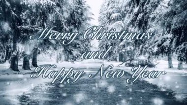 Mutlu Noeller ve mutlu yeni yıl sözcükleri tasarım kutlaması. Orman ağaçlarında kar ve kar taneleri yağıyor. Döngüsüz animasyon metin arkaplanı. Hareket ögesi gif canlandırılmış döngü arkaplanı.