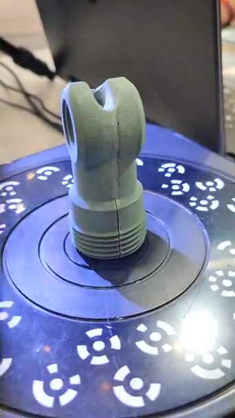Scanning Object Three Dimensional Scanner Blue Laser Volumetric Scanning Surface — Stock Video