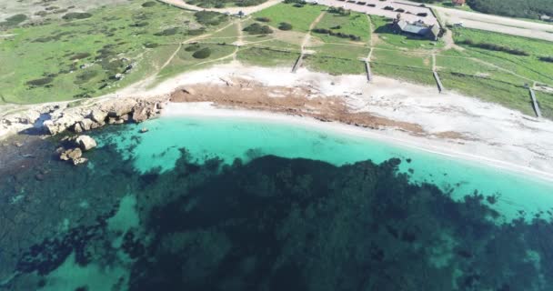 Letecký Pohled Krystalické Vody Moře Arutas Pláž Sardinii — Stock video