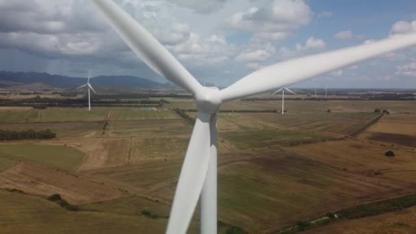 Turbina Eólica Primer Plano Parque Eólico Medio Campidano Sur Cerdeña — Vídeos de Stock