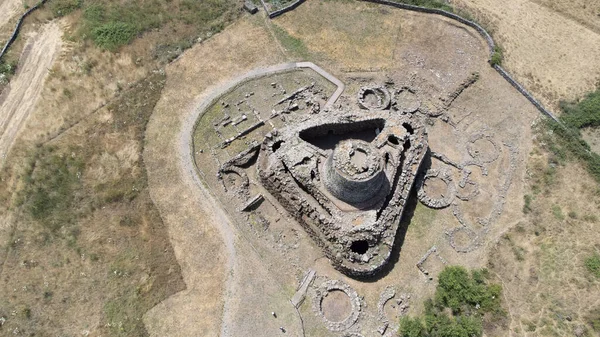 Nuraghe Santu Antine, Sardini 'deki en yüksek Nuraghe' dir.