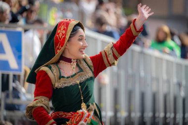 Oristano, Sardinya, İtalya - 9 Şubat 2024 - Sartiglia karnaval yarışı - bir yıldız yarışı