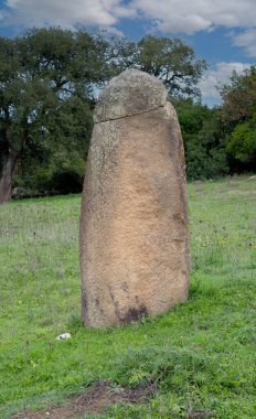 menhir Vertical stones from the Bronze Age and the Nuragic and Pre-Nuragic Ages clipart