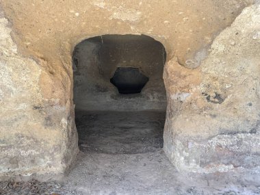 Domus De Janas ve Genna Salixi 'nin mezarlığı, Villa Sant' Antonio