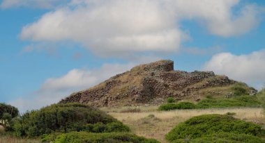 Nuraghe - Güney Sardunya 'da Gonnesa' da Nuraghe kompleksi