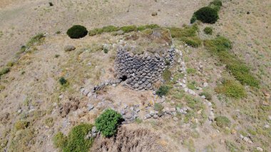 Sardunya 'nın ortasındaki Riola Sardalyasından Nuraghe Tradori
