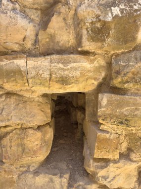 Nuraghe Piscu, Suelli, bir koni kulesinden oluşur ve dünyanın en güzel kreşlerinden biridir.