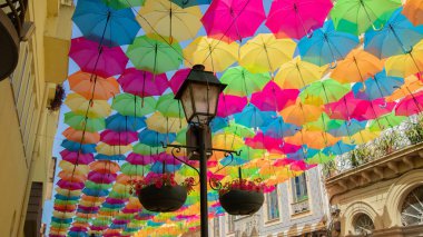 Agueda 'daki Şemsiye Gökyüzü Projesi, Aveiro bölgesi Portekiz
