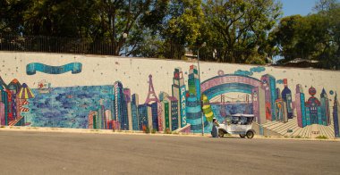 Lizbon, Portekiz - 07 Temmuz 2024; Lizbon şehri manzarası ve ana gösteriler