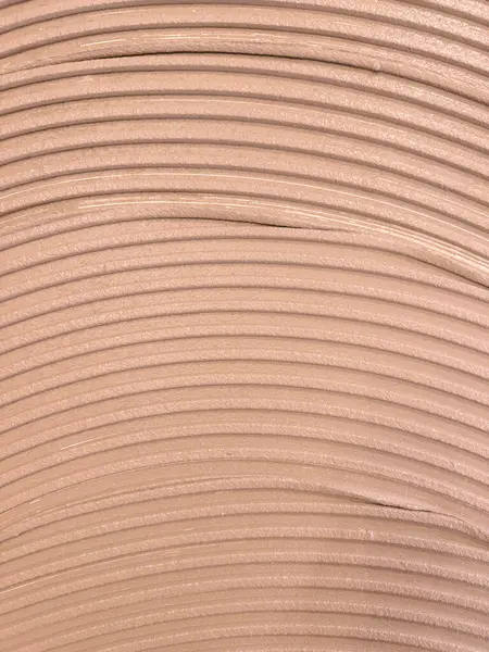 Seramik Döşemeleri Döşemeden önce Alt katta Troweled Çimento Yapıştırıcısı