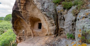 Domus de janas di Fossada Escalaplano sud Sardegna