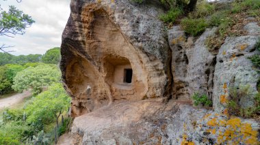 Domus de janas di Fossada Escalaplano sud Sardegna