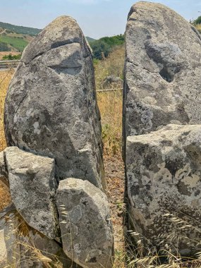 SA Perda Sperrada Sardunya Kırsalında Antik Ayakta Duran Taşlar