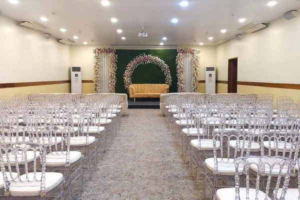 Sofa and chair arrangement in banquet hall