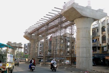 Construction of a bridge in the expansion works in India
