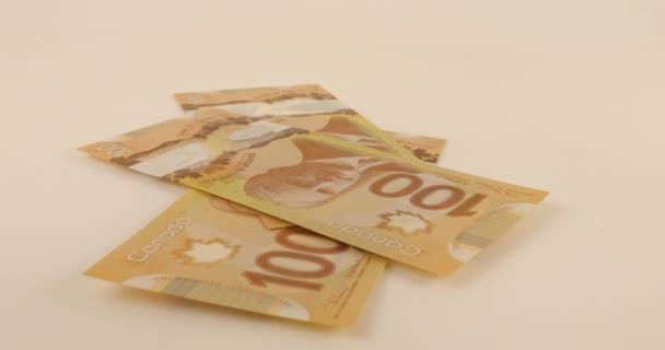 Falling Canadian 100 Dollar Polymer Banknotes Portrait Robert Borden — Video Stock