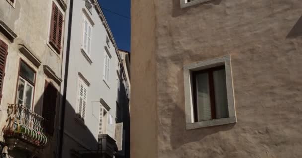Architecture Vieille Ville Méditerranéenne Maisons Avec Volets Roulants Maison Vénitienne — Video