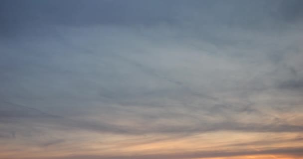 Вечірнє Небо Хмарами Адріатичним Морем Під Час Заходу Сонця — стокове відео