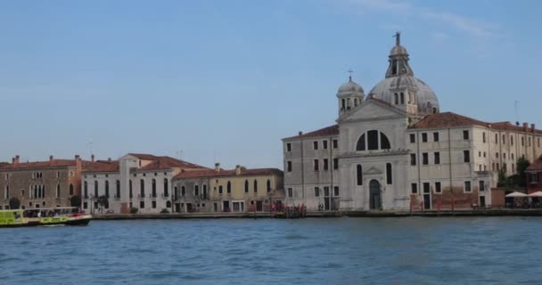 意大利威尼斯圣马可广场附近的Le Zitelle天主教堂 正式名称为Santa Maria Della Presentazione — 图库视频影像