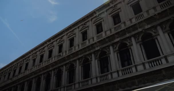 Budova Procuratie Nuove Campanile Svatého Marka Piazza San Marco Benátky — Stock video