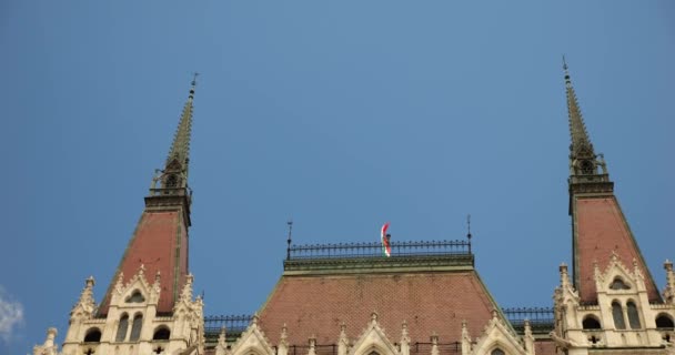 Palazzo Del Parlamento Ungherese Stile Neogotico Parlamento Budapest Trova Piazza — Video Stock