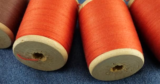 Vintage Wooden Spools Cotton Threads Different Colors — Stock Video