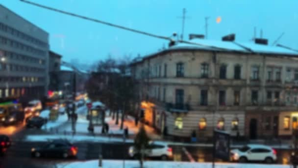 Verkehr Auf Den Straßen Der Stadt Dreharbeiten Winter — Stockvideo