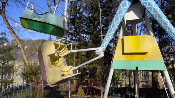 Старовинні Старі Колісні Кабіни Ferris Міському Парку Розваг — стокове відео